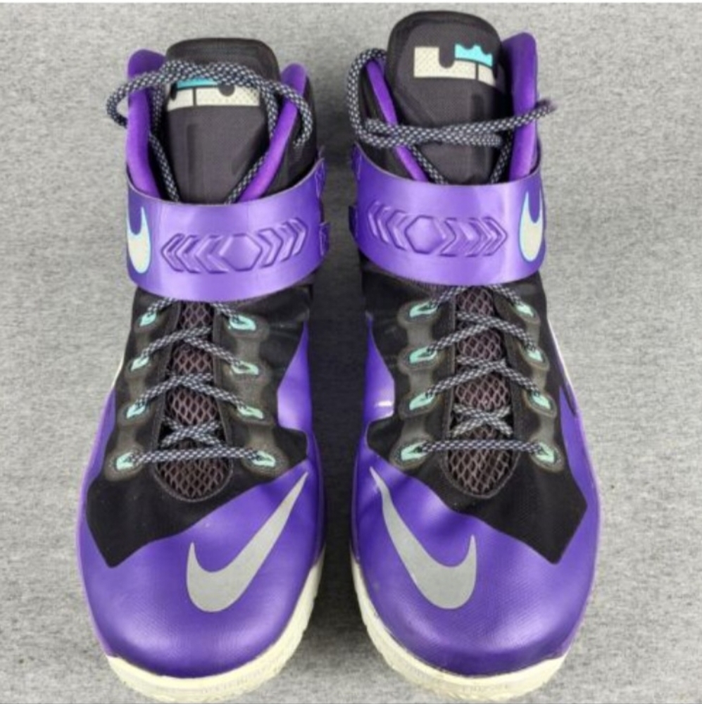 Nike zoom soldier viii athletic shoes for men